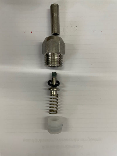 Tétine d'abreuvement Venke à filetage mâle ½" avec passage réglable et protecteur de ressort